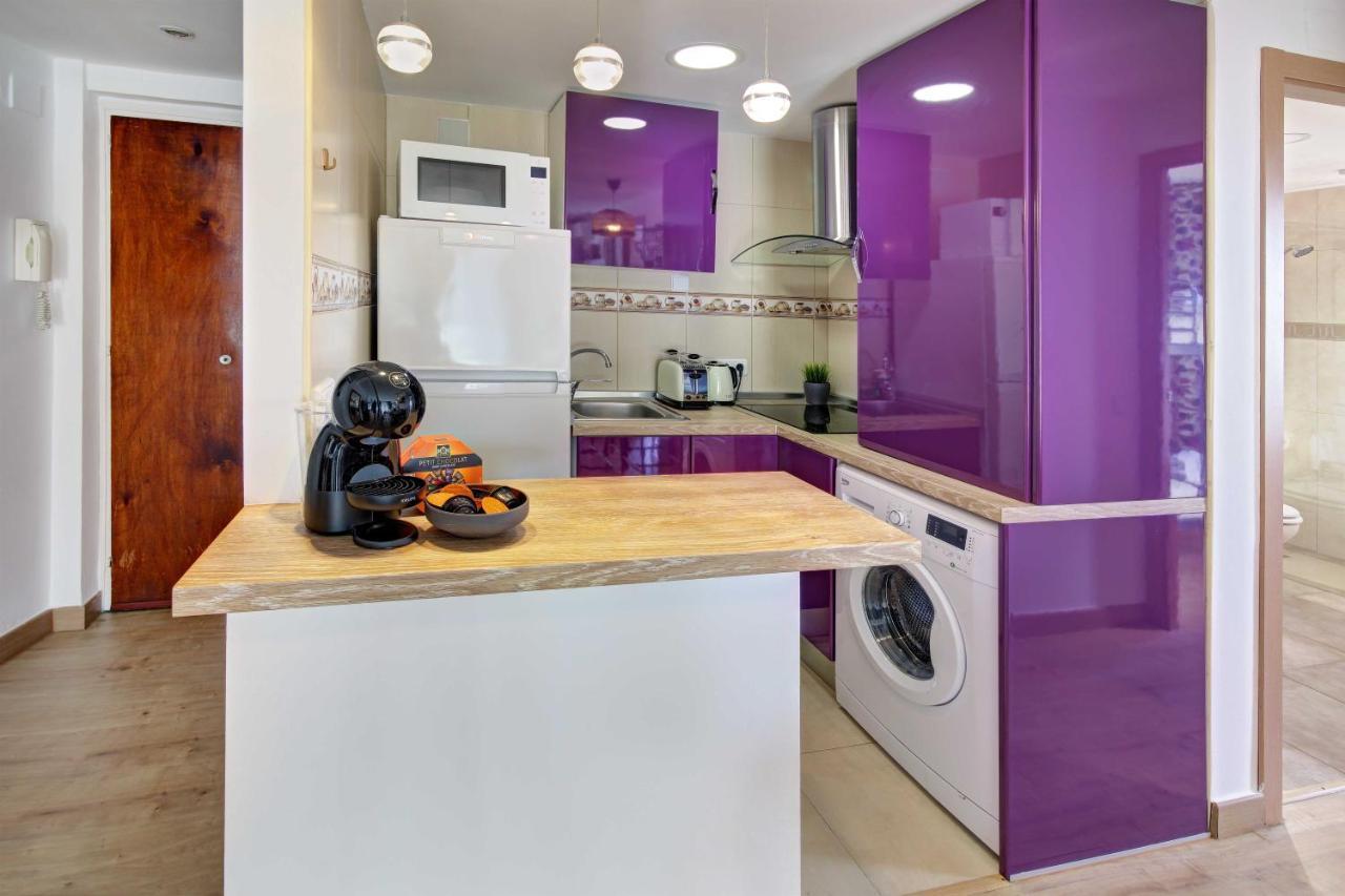 Apartament Pau Casals, 2 Min Walk From The Sea & Sea View 료렛 드 마르 외부 사진